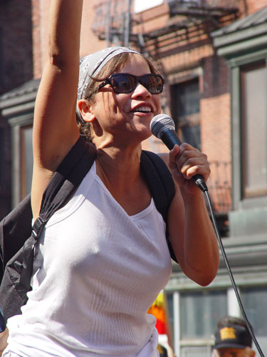 07p ROSIE PEREZ