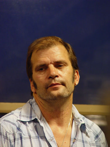 09p STEVE EARLE